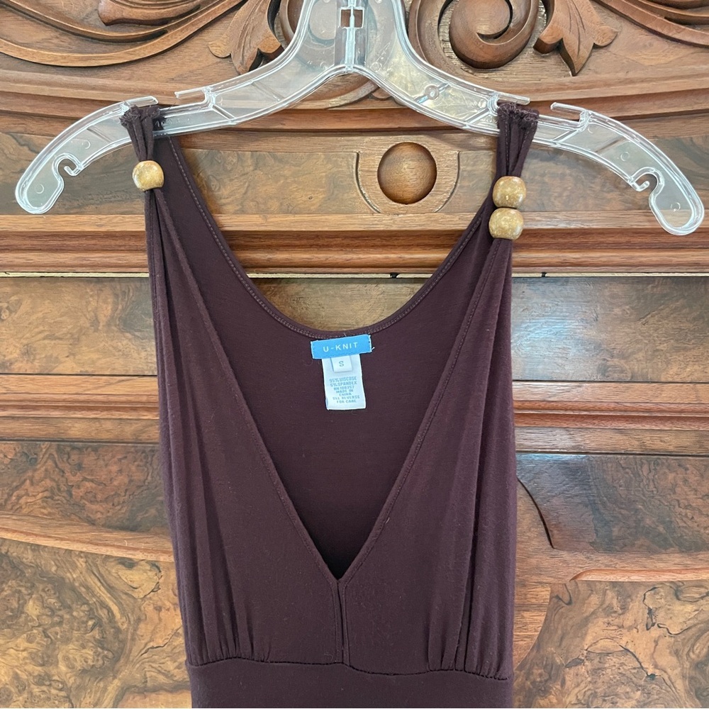 U-Knit Brown Stretchy Sleeveless V-neck Dress with Tie Waist - Picture 3 of 9